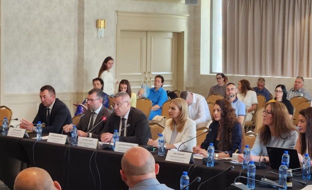 С преминаването към еврото българските производители ще имат по лесен достъп