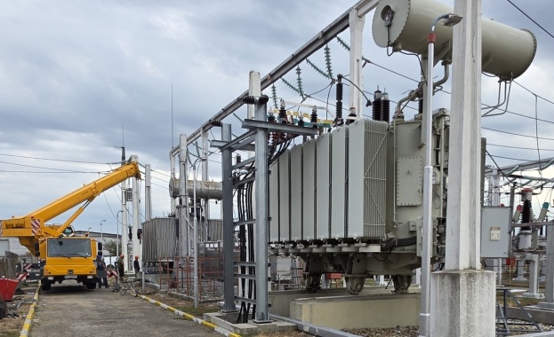 Министър Станков инспектира на място работата на екипите от ЕСО