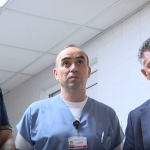 Стоичков и Балъков посетиха детската клиника към Националната кардиологична болница