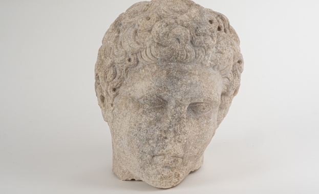 Утре 5 август от 17 30 часа в Централната зала на