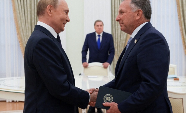 Путин и пратеникът на Тръмп проведоха тричасова среща