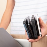 Ново решение дава стойност на старите служебни смартфони  