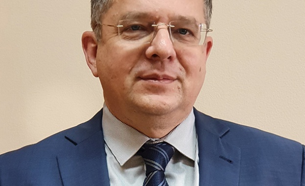 Зам.-министър Дончо Барбалов: Кампанията за еврото върви спокойно и успешно