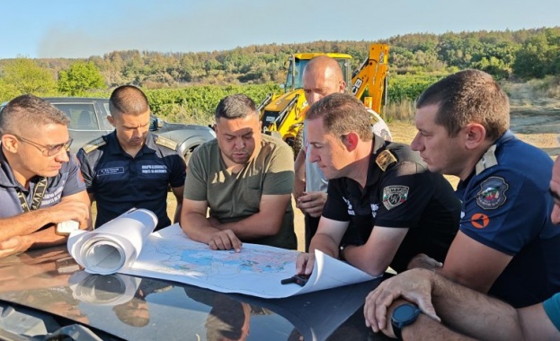 Задействаха BG-Alert заради пожара в Сунгурларе: Евакуират село Скала