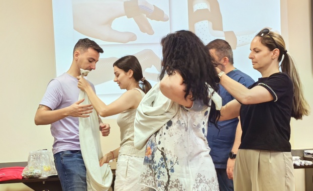 Приключи последната Лятна академия за родители Първа помощ за малките