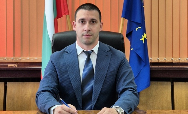 Областният управител на Плевен: Ако премиерът ми поиска оставката, бих я подал