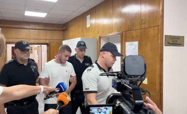 Пуснаха под домашен арест младежа, помел с АТВ пешеходци в "Слънчев бряг"