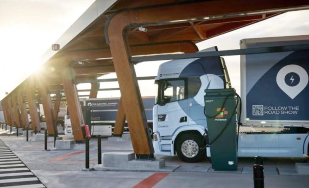 Scania се впусна в европейско пътно изложение за електрически камиони
