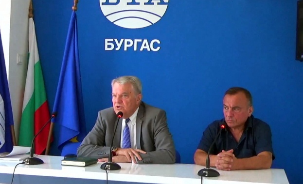 Пред медиите в Бургас председателят на ПП АБВ Румен Петков