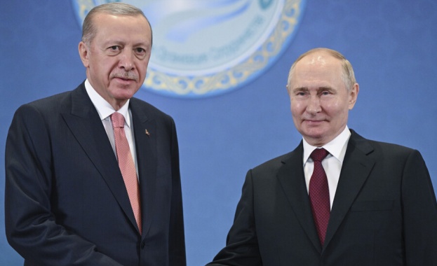 Двамата лидери обсъдиха и отношенията в търговията
Турският президент Реджеп Тайип