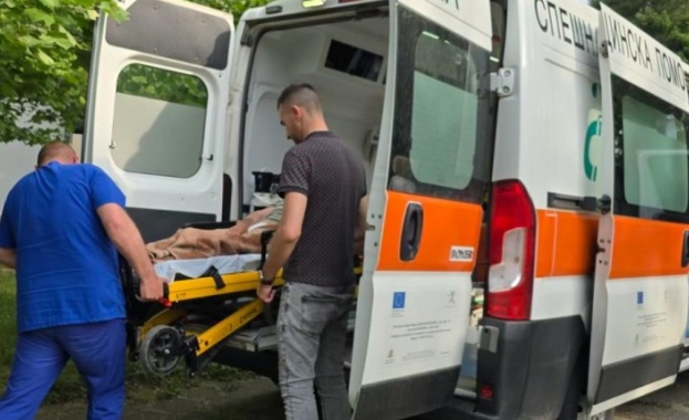 Ток удари 12 годишно дете в обществен басейн Случаят е от