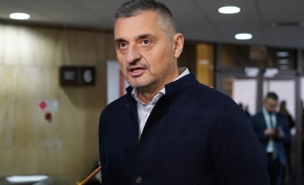 Към момента в България има 144 подвижни единици които извършват