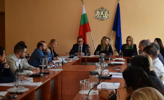 С публикуването на списък с цените в реално време ще