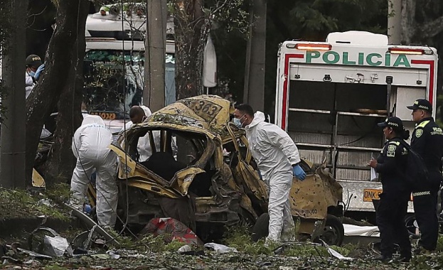 Най малко 18 души бяха убити при две атаки в Колумбия