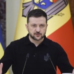 Зеленски: Украйна няма да даде земята си на окупатора