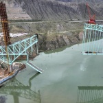 12 работници загинаха при срутване на мост в Китай