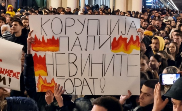 В Северна Македовия родители на децата загинали при пожара