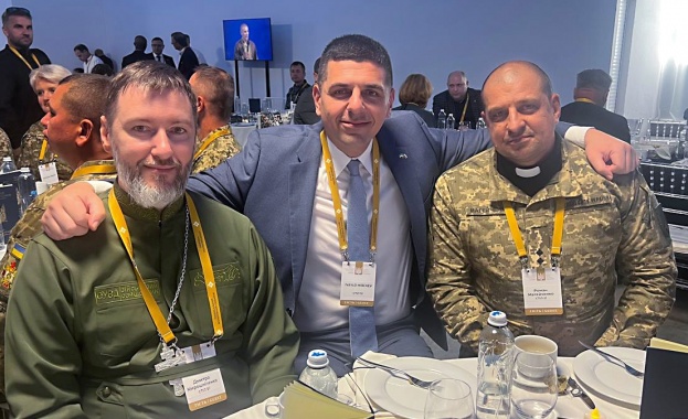 По покана на Украйна днес съпредседателят на Да България Ивайло