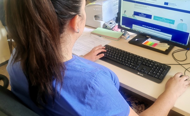 Признай си и днес прекара минимум час два в безцелно