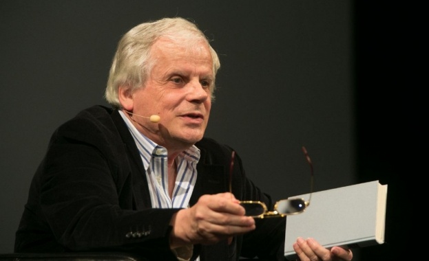 Дали човек чете или не чете това веднага се