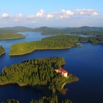 Живописният язовир „Широка поляна” в Родопите
