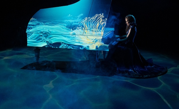 На 1 септември 2025 г за първи път се представен