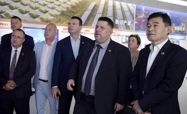 Делегацията посети и инфраструктурната компания Shandon Hi Speed която заяви