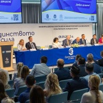 Вицепремиерът Гроздан Караджов: От 1 януари 2230 пощи стават банките на малките населени места