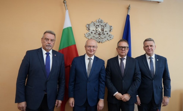 Заместник министърът на икономиката и индустрията Дончо Барбалов проведе работна среща