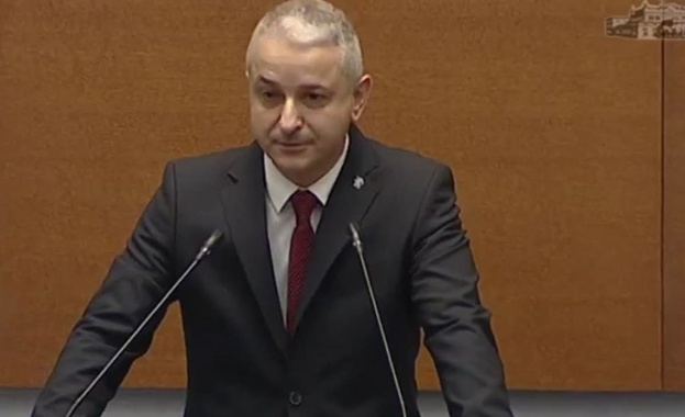 И днес на срещите във Великотърновска област две от най