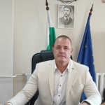 Състоянието на старши комисар Николай Кожухаров остава без промяна