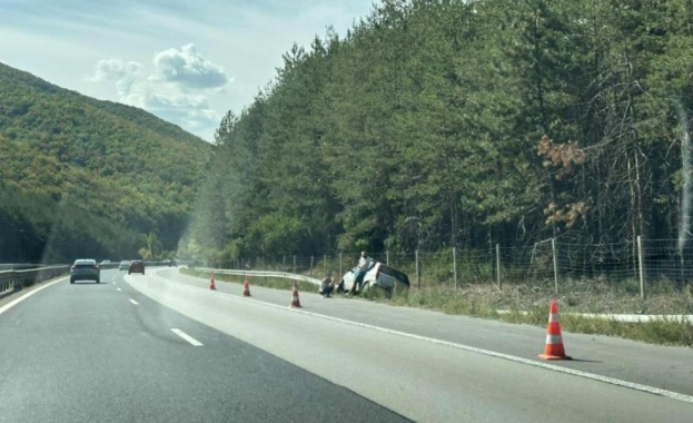 Катастрофа затруднява движението по магистрала Хемус съобщиха очевидци за DarikNews Инцидентът
