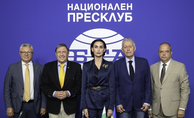 По покана на президента Володимир Зеленски неотдавна българска делегация съставена