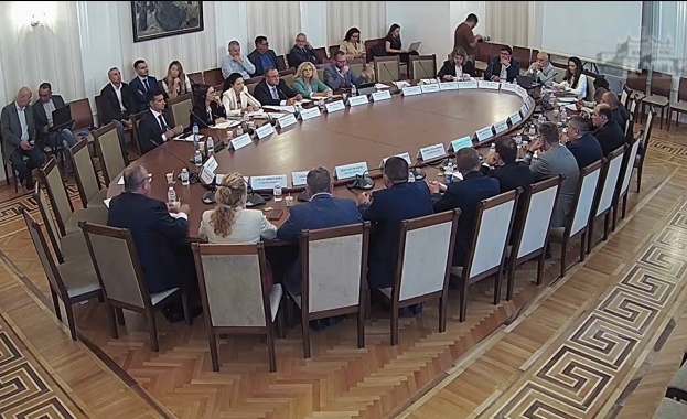 На 14 септември се пуска за движение цялата магистрала Европа Днес