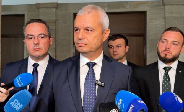 Костадин Костадинов заяви на брифинг че един от най често задаваните