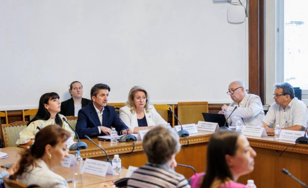 Министър Мирослав Боршош Фондът трябва да гарантира сигурност за туристите