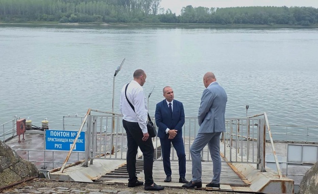 Изграждането на мост над река Дунав при Силистра е от