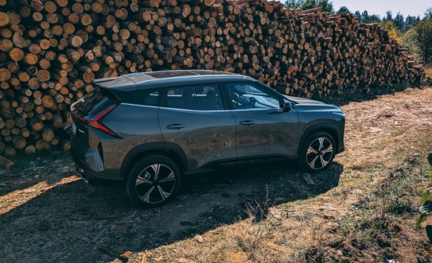 Представителят на китайския автомобилен гигант Geely Holding в който влизат