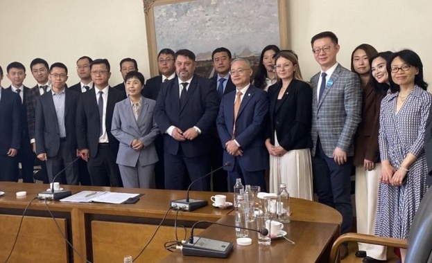 Китайски фирми, заедно с посланик Дай Цинли, разговаряха с Атанас Зафиров 