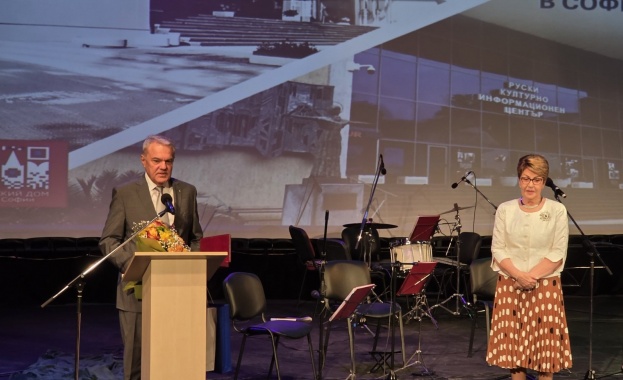 Председателят на ПП АБВ Румен Петков бе удостоен с високото