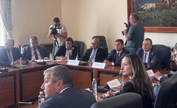 Зам председателите на ПГ на ДПС НОВО НАЧАЛО Йордан Цонев Хамид Хамид