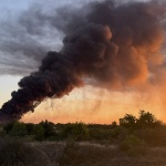 Евакуация и замърсен въздух след големия пожар в бившата рафинерия „Плама“