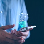 Завръщане в класната стая, офиса и ... реалността