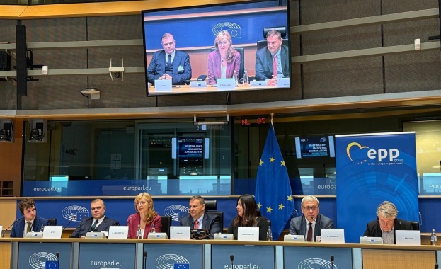 На форум в ЕП за предизвикателствата на бързото технологично развитие
Възможностите