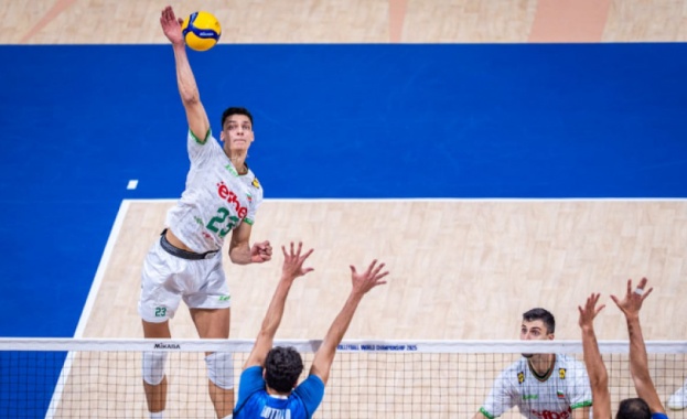 Втори в света! Волейболистите ни останаха със сребърните медали