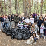 Близо 230 кг отпадъци за два дни: доброволците на ПромениКартинката почистиха Пловдив и София