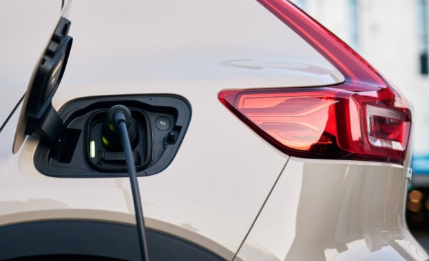 Зареждаемите PHEV хибриди с ръст от 60% в Европа