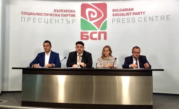 Атанас Зафиров: Работим за справяне с водната криза и за превенция на нови проблеми във водния сектор