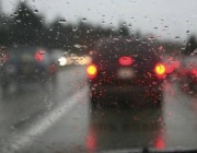 Дъжд, студено време и силен вятър в началото на седмицата