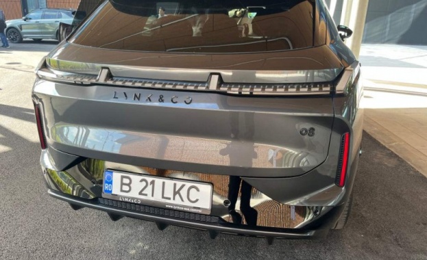 Премиера на Lynk & Co 08 в България: Нова ера в плъгин хибридната мобилност
